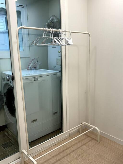 Clean 2 Supersingle Beds House Seoul